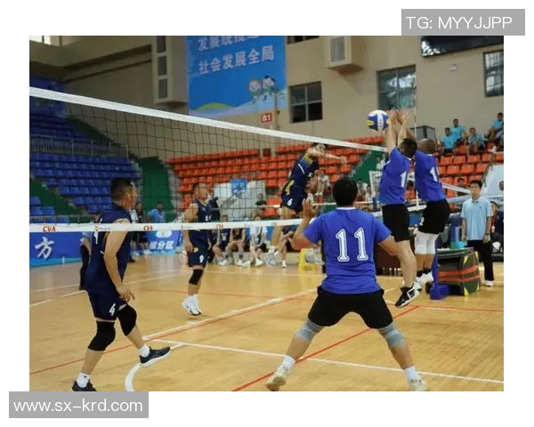 成都排球队的拼搏之路与邀请赛的精彩瞬间全景回顾